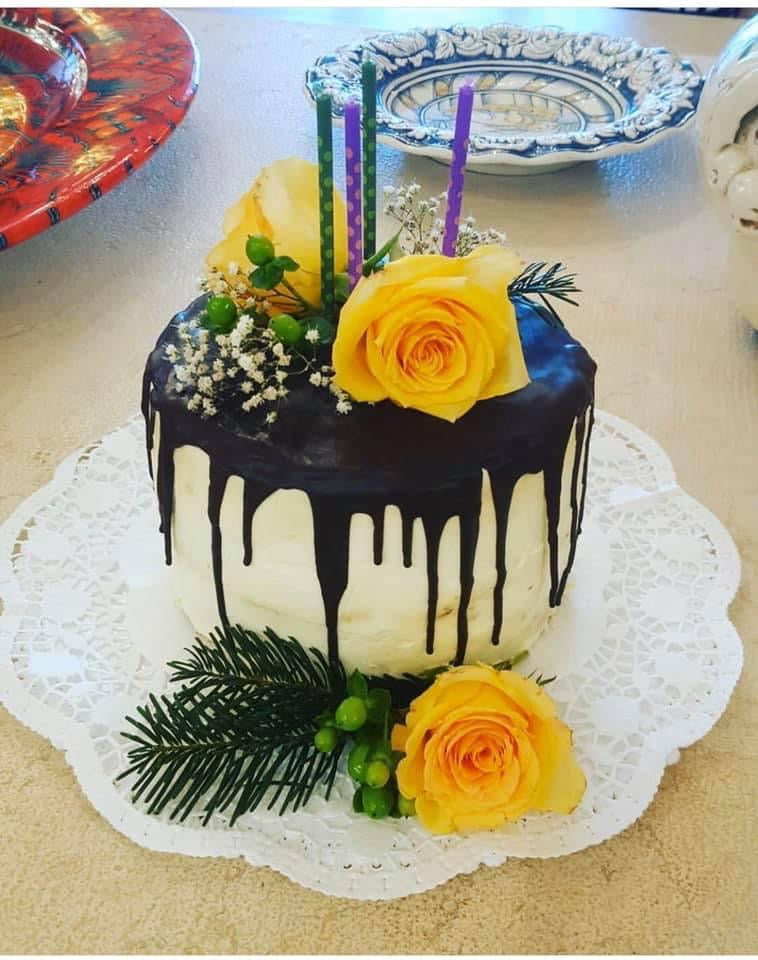 Classic Celebration Cake 2